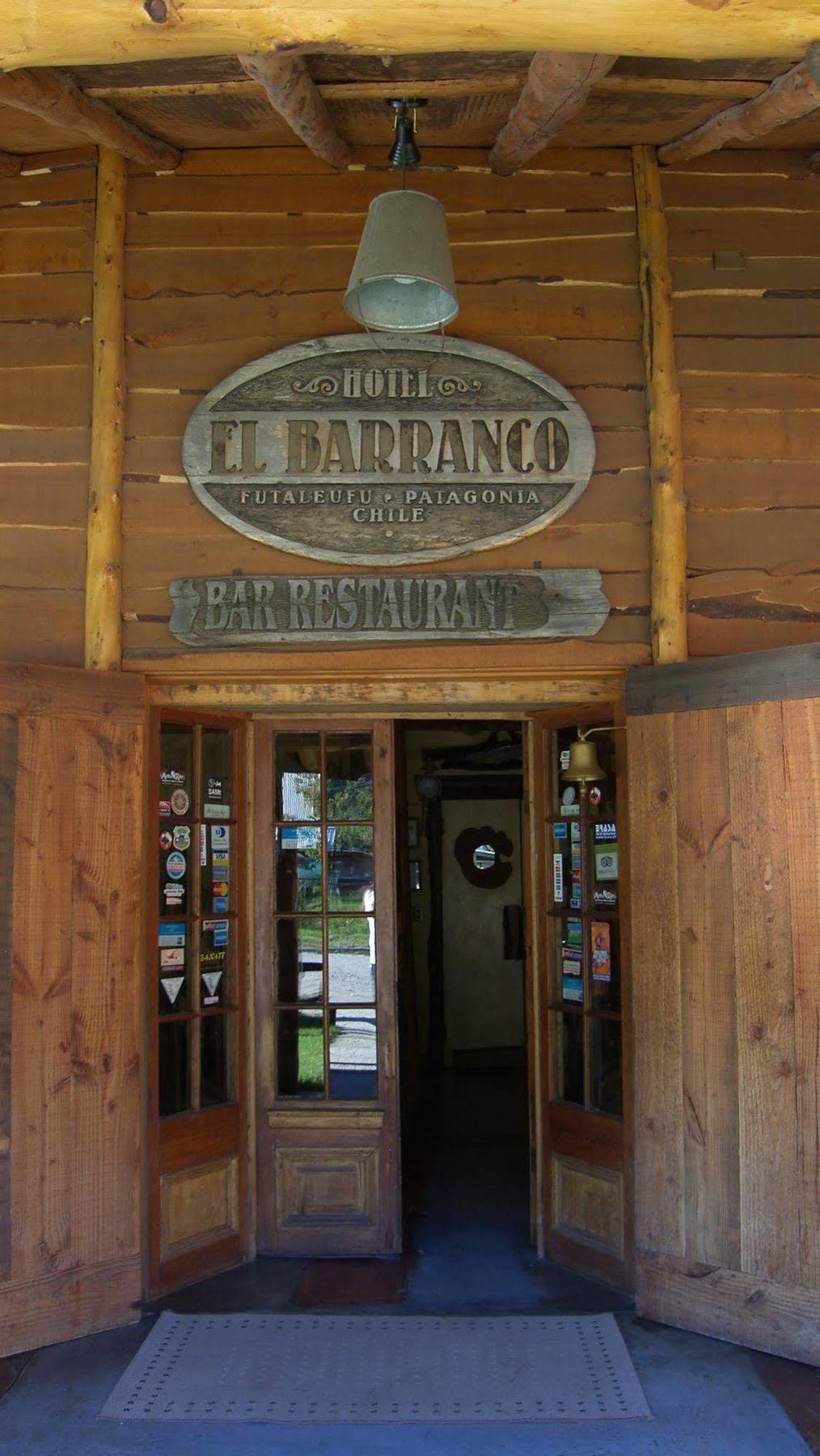 Hotel El Barranco Futaleufú Buitenkant foto